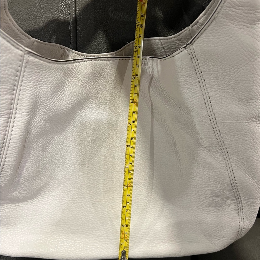 New Michael Kors Hobo bag - Picture 9 of 10
